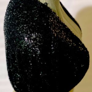 Black sequence crop- top jacket